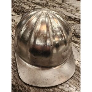 Vintage Superlite Aluminum Fibre-Metal Hard Hat Helmet with Liner 8 Rivet -‎ USA